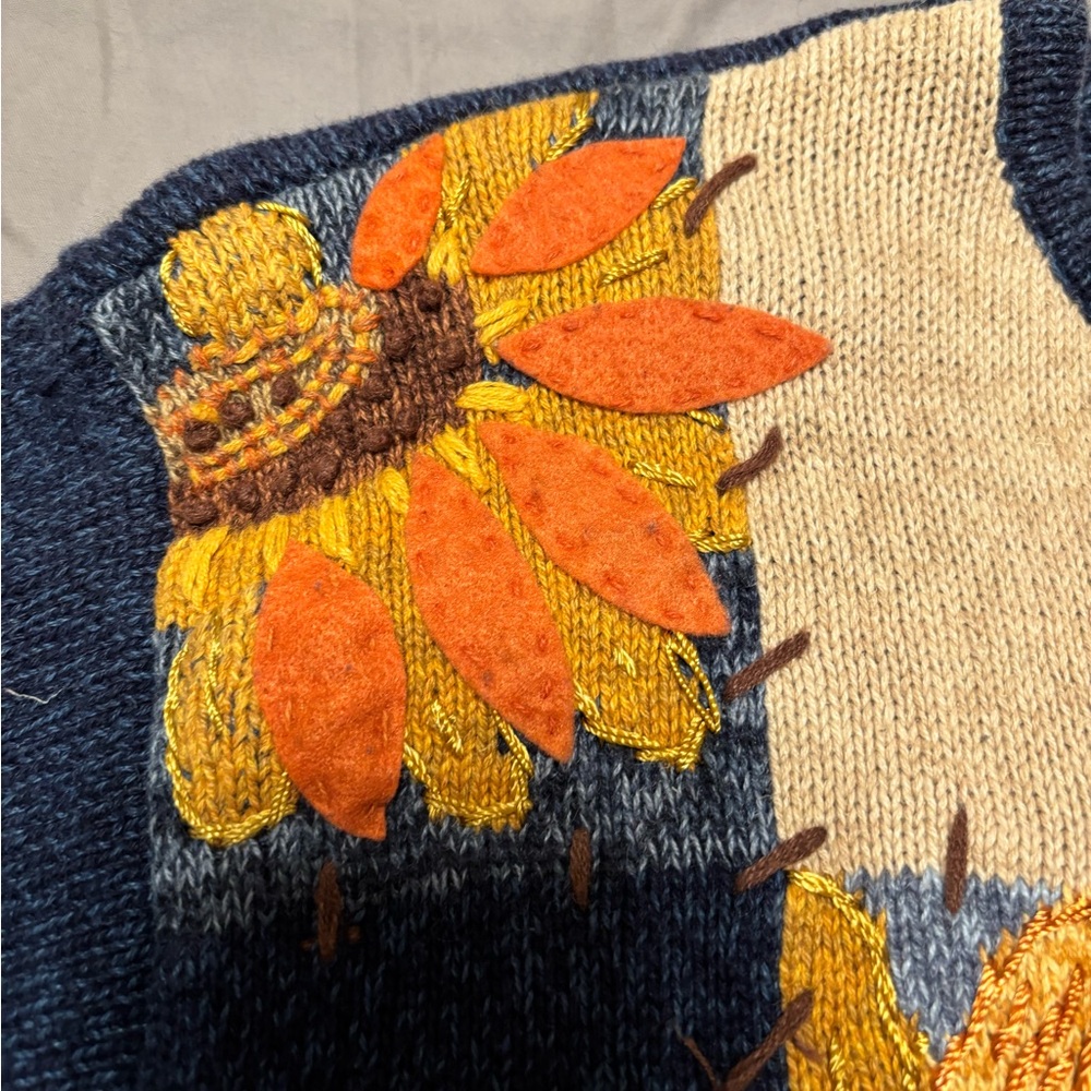 Natural Reflections Sunflower Patchwork Zip-Up Sw… - image 3